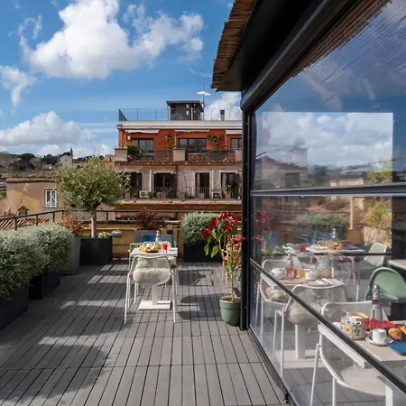 Πανσιόν Giuditta In Trastevere 3*